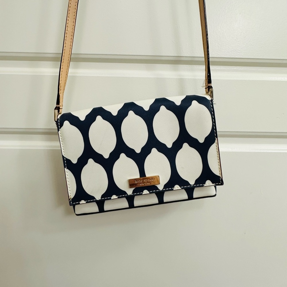 Kate spade navy, lemon print cross body bag